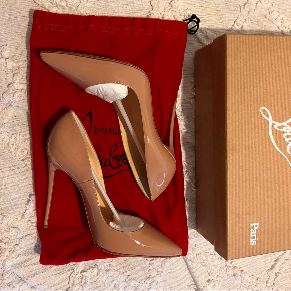 COPY - So Kate - Pristine Condition ✨ Christian Louboutin 120 nude patent leath…